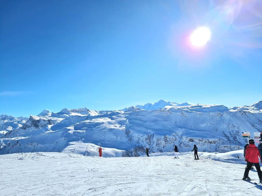 Appartement Le D12 Samoëns Exteriör bild